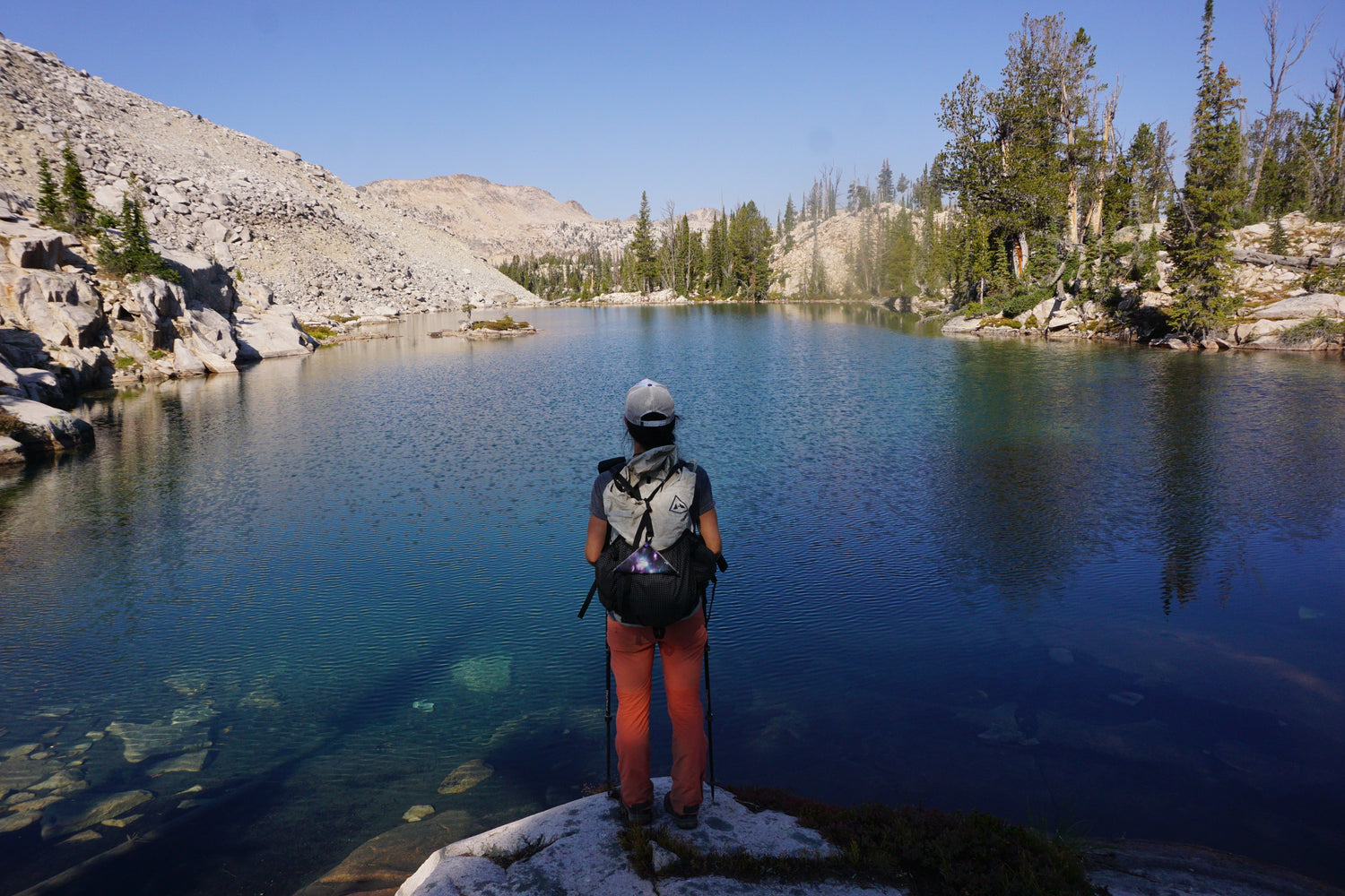 The Ultimate Guide to Peeing, Pooping & Periods While Backpacking (Outdoor Hygiene 101)