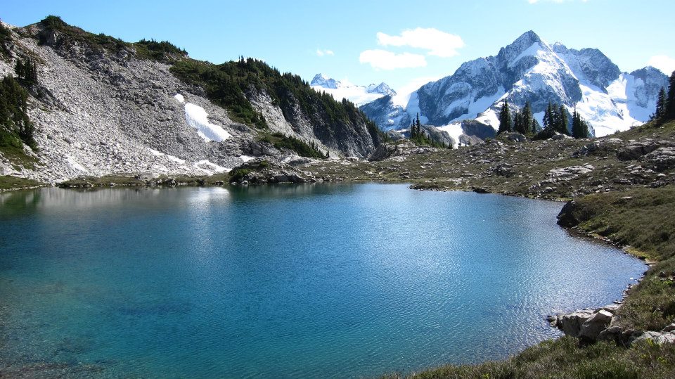 How to Handle Your Period While Backpacking: A Complete Guide for Hikers