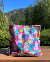 Kula x Discovering Wilderness Food Cozy