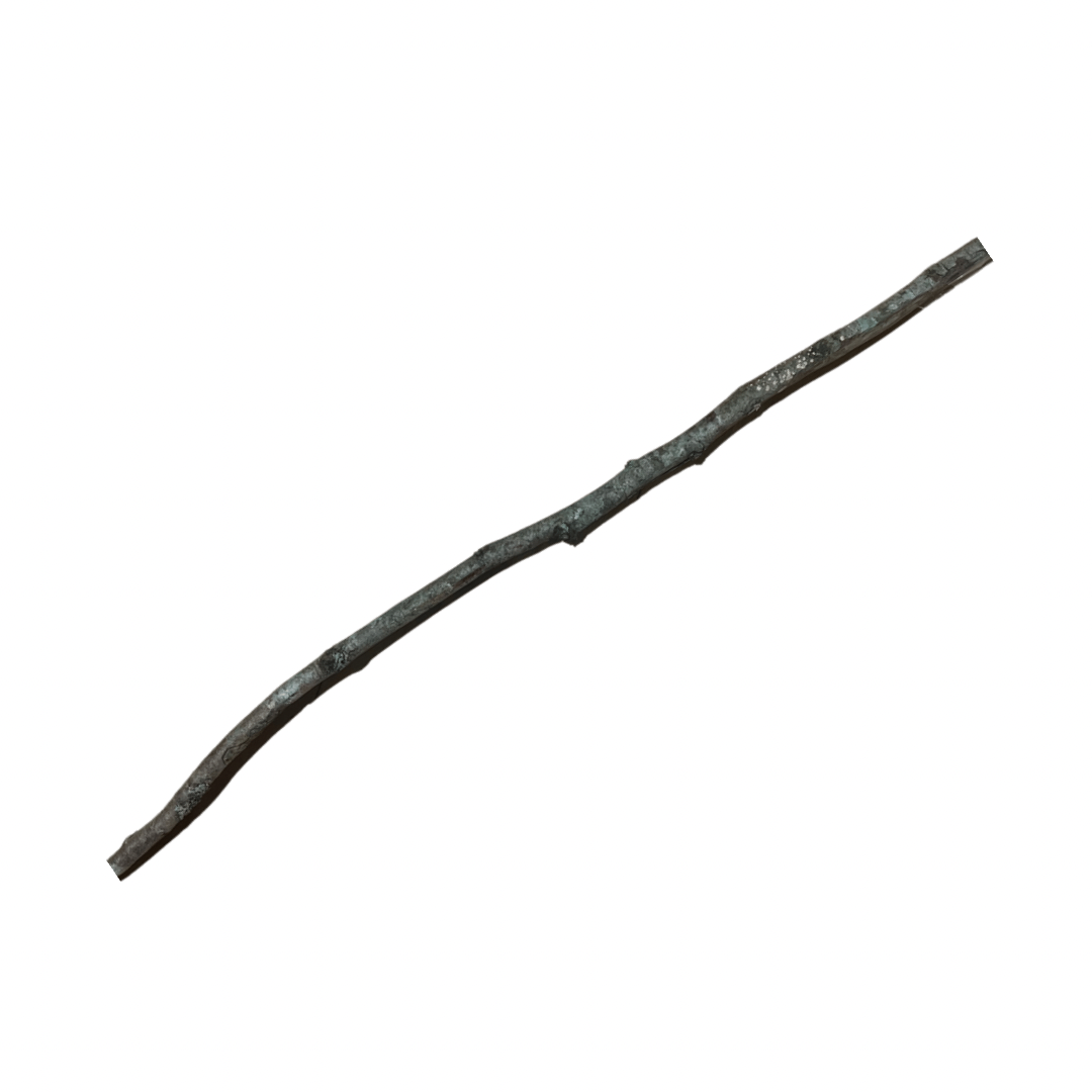 Hand foraged sustainable Küla display branch
